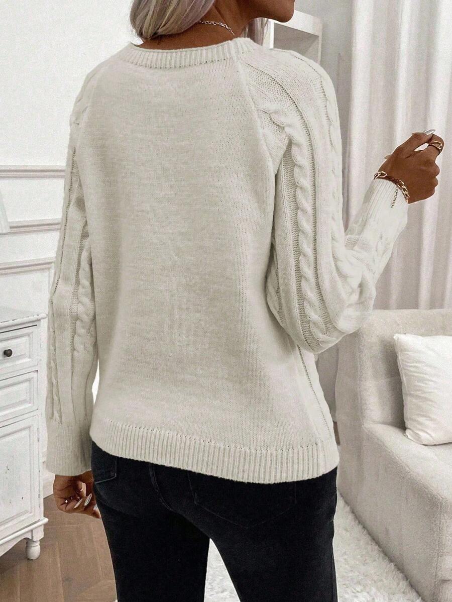 Clara – Button-Detail Cable Knit Sweater