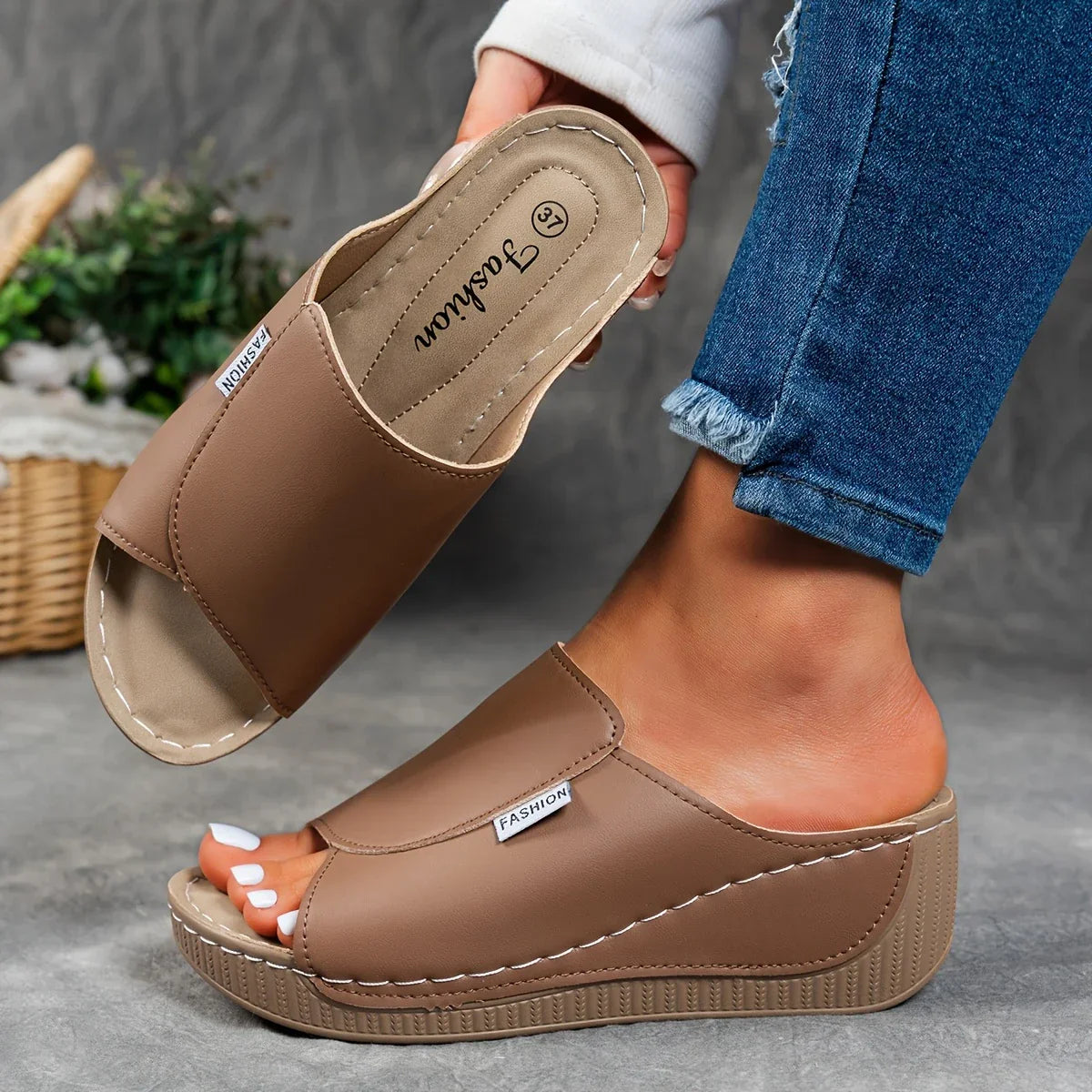 Verena - Platform Slip-On Sandals