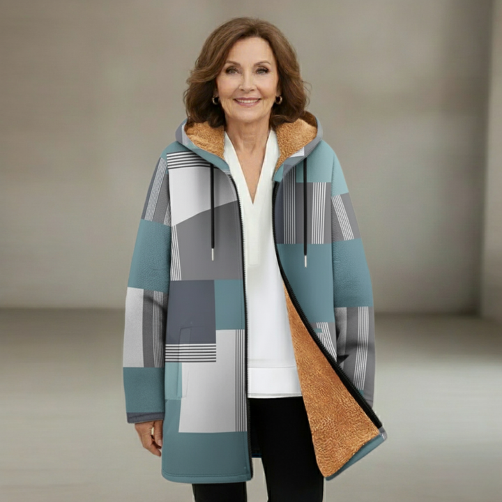 Evelyn - A luxurious cardigan inspired by art