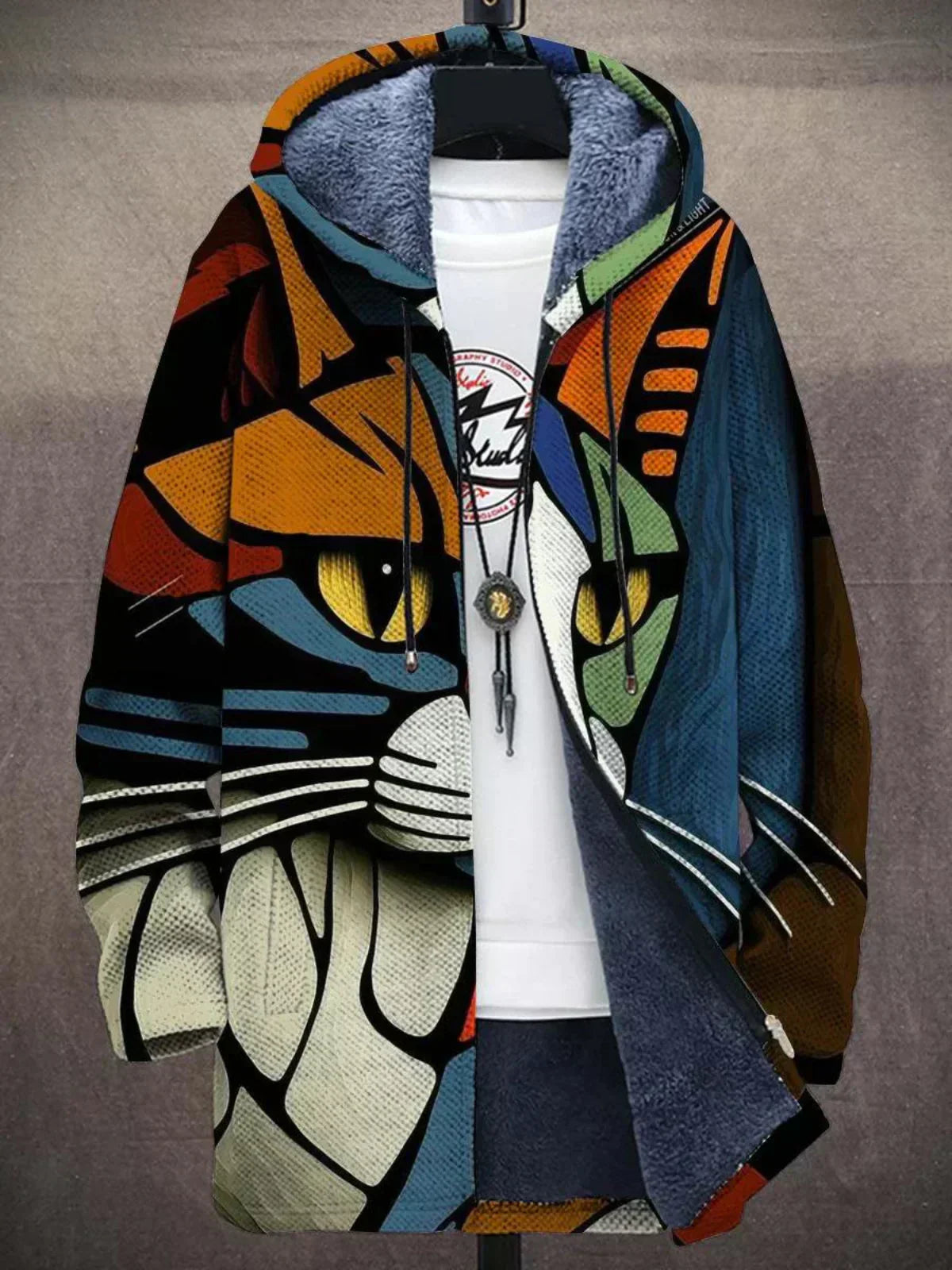Azalia - A luxurious cardigan inspired by art