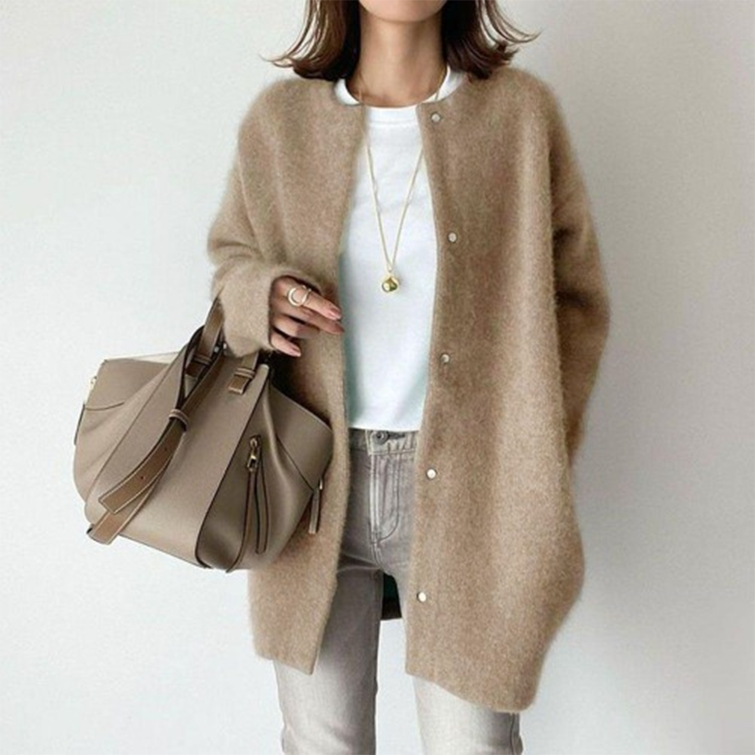 Ella - Chic and Stylish Cardigan