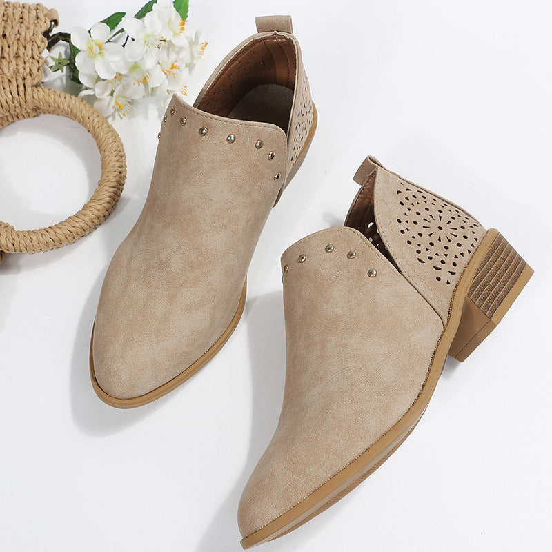 LOW CUT PERFORATED ANKLE BOOT