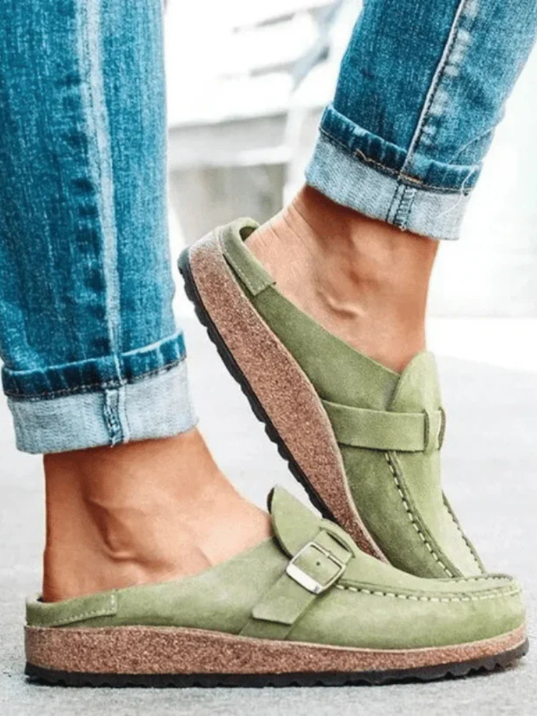 AMY COMFORT CLOGS