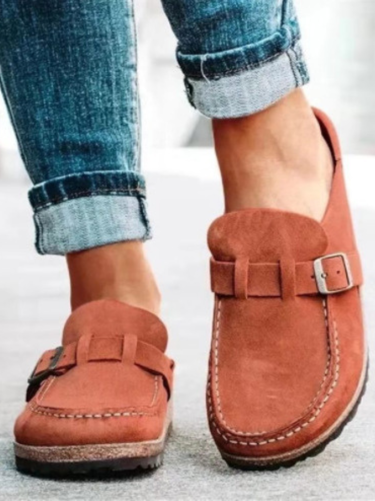AMY COMFORT CLOGS