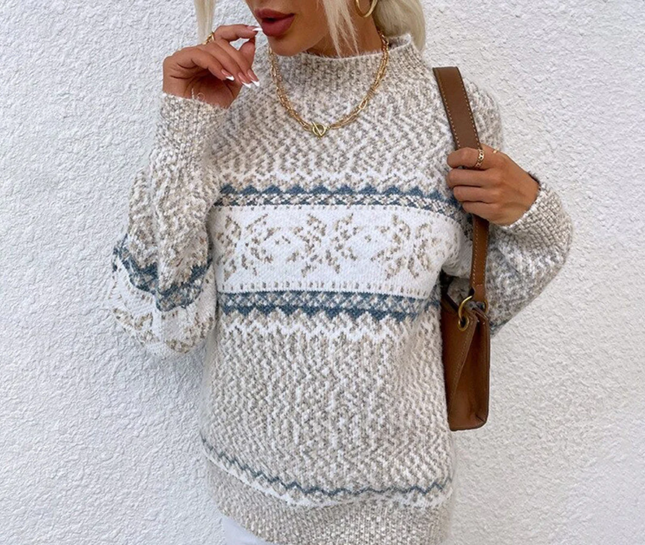Bella - Turtleneck Soft Sweater