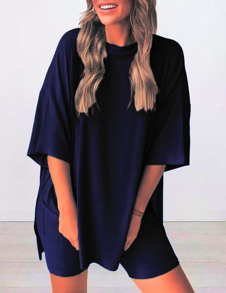 Calista - Oversized T-Shirt and Shorts Set